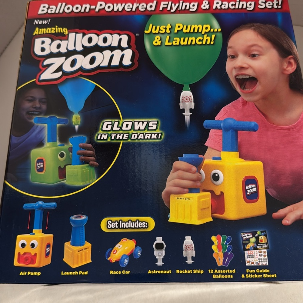 Balloon Zoom As Seen On TV Balloon-Powered Flying & Racing Set Brand New - Picture 6 of 11